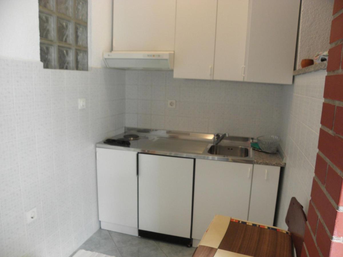 Apartments Neda - 5 M From Sea Lukovo Šugarje Exteriör bild